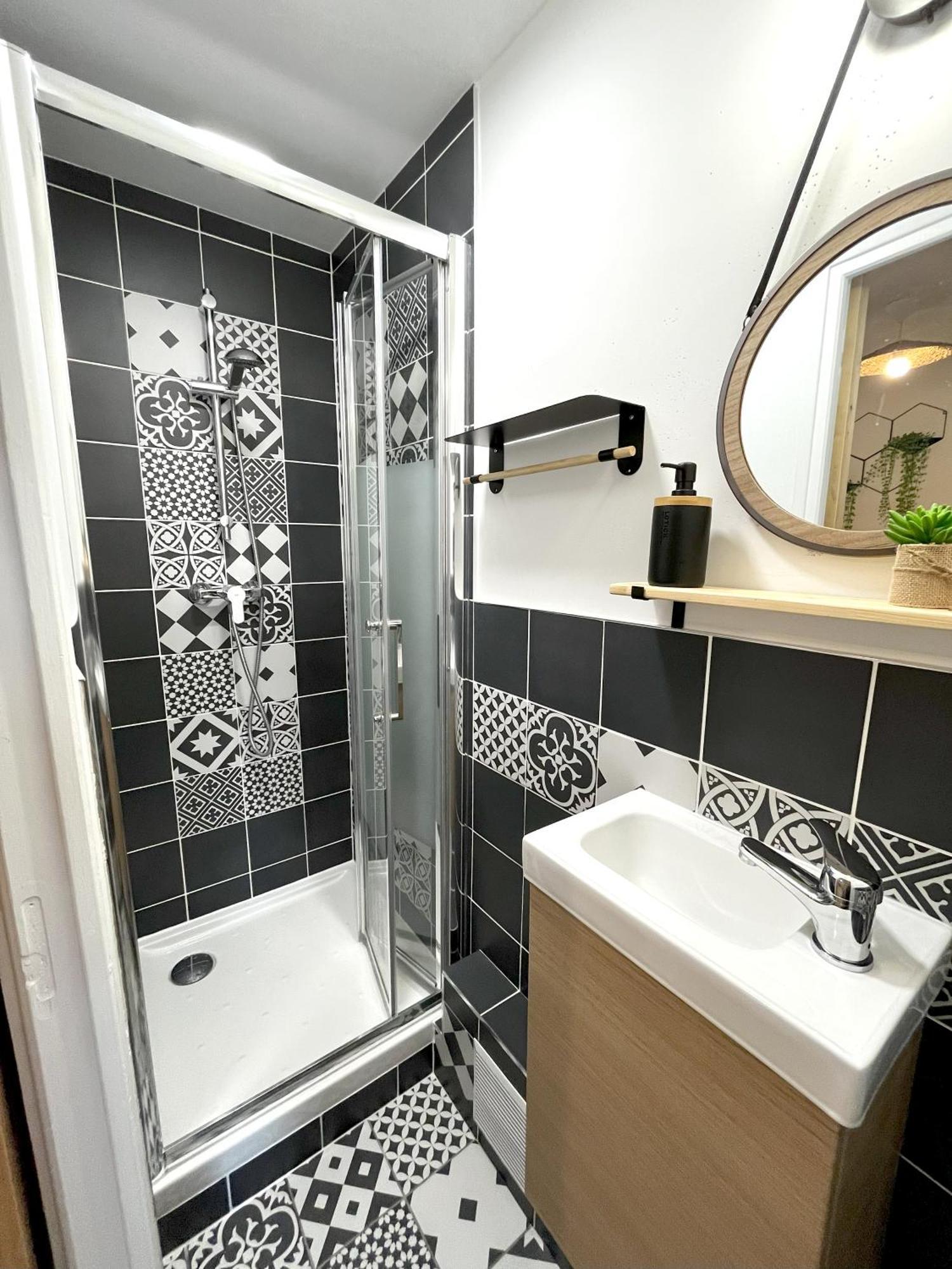 Apartament Le Cosmopolite • Hyper Centre • Calme • Proche Gare Châteauroux Zewnętrze zdjęcie